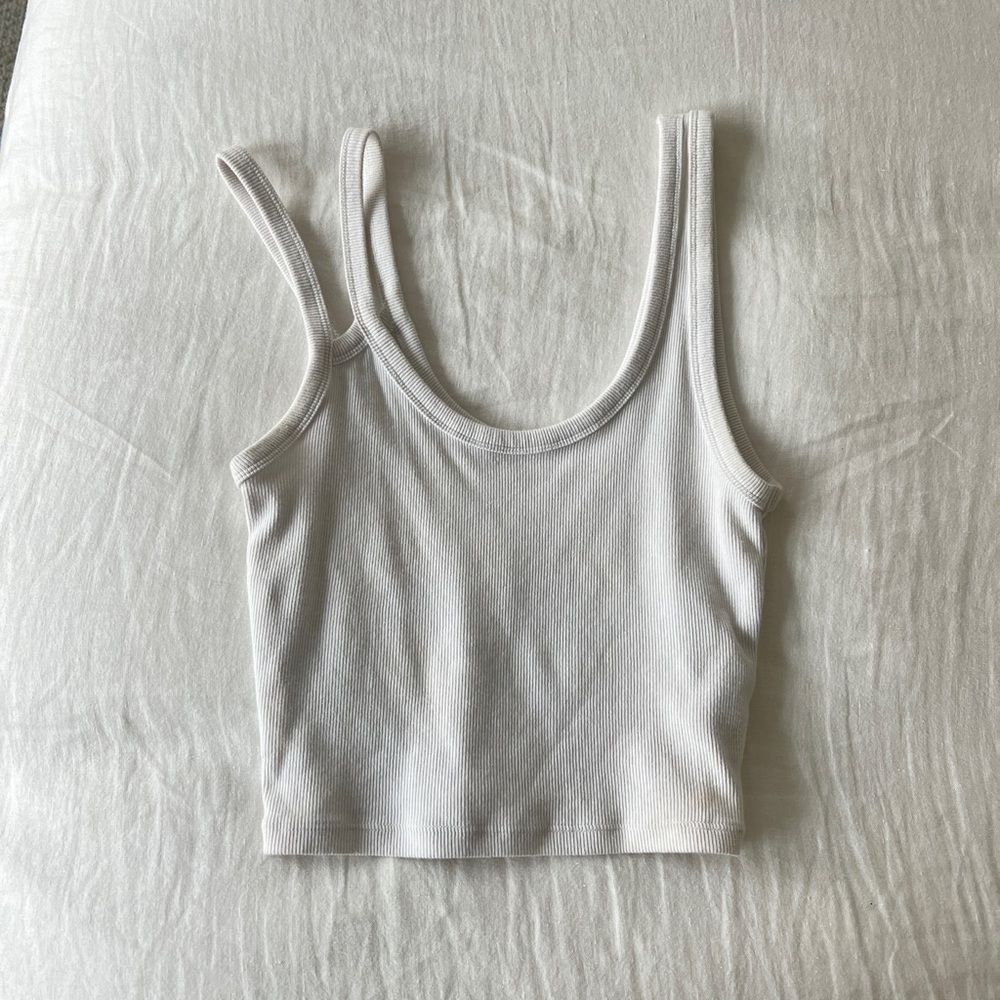 Abercrombie white basic tank
